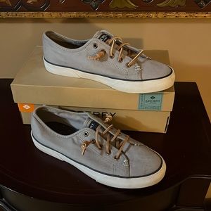 Sperry top sider sneakers. Size 7.5.